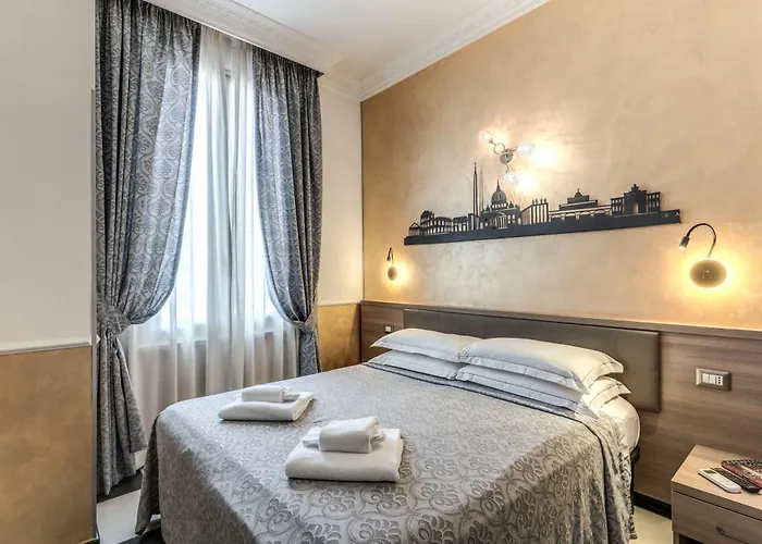 Отель Centro Cavour Рим