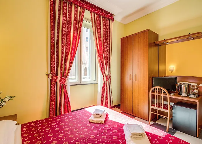 Centro Cavour Отель 3*