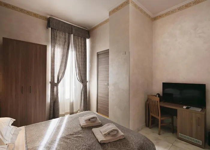 Отель Centro Cavour Рим