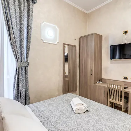 Centro Cavour Hotel 3*