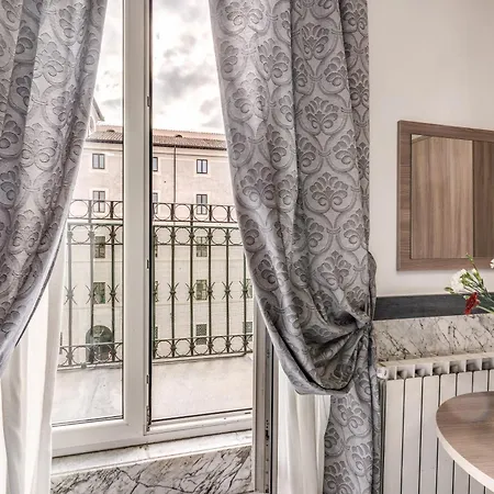 Centro Cavour Hotel 3*