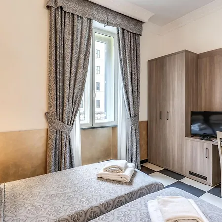 Centro Cavour Hotel 3*