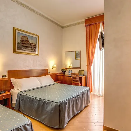 Centro Cavour Hotel 3*