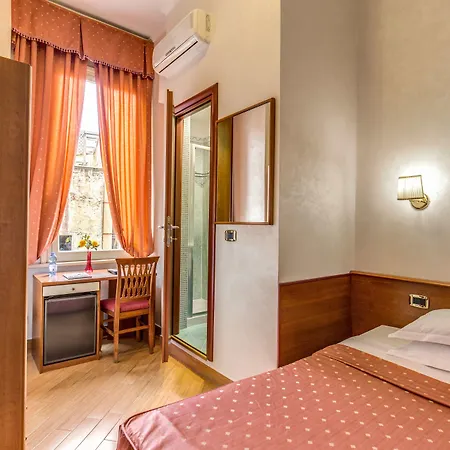 Hotel Centro Cavour 3*