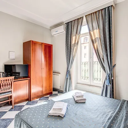 Centro Cavour Hotel Rzym