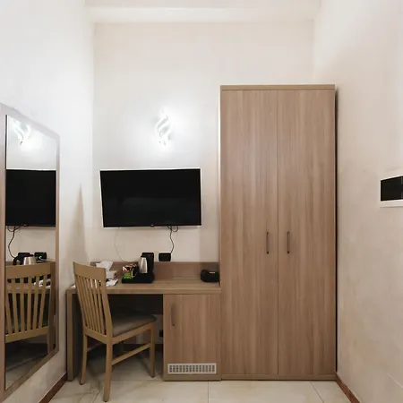Hotel Centro Cavour 3*