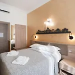 Ξενοδοχείο Centro Cavour 3*