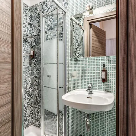 Centro Cavour 3* Rom