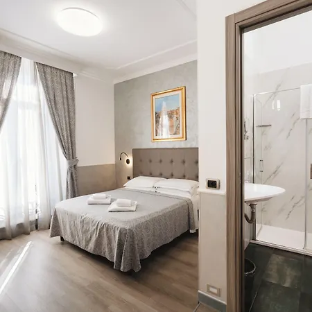 Centro Cavour 3* روما