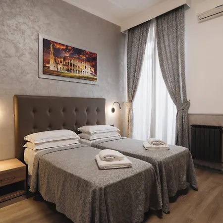 Centro Cavour 3* روما
