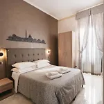 Centro Cavour 3* روما